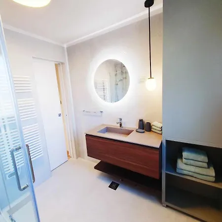 New Ana Design Center * פולה