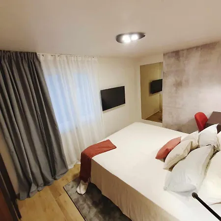 New Ana Design Center פולה