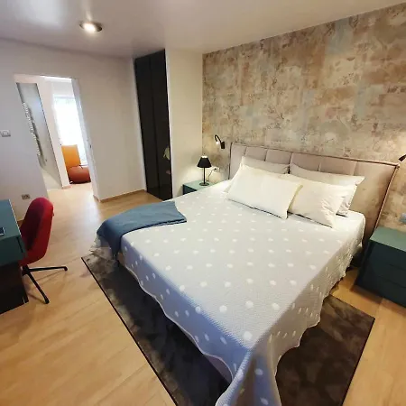 New Ana Design Center דירה