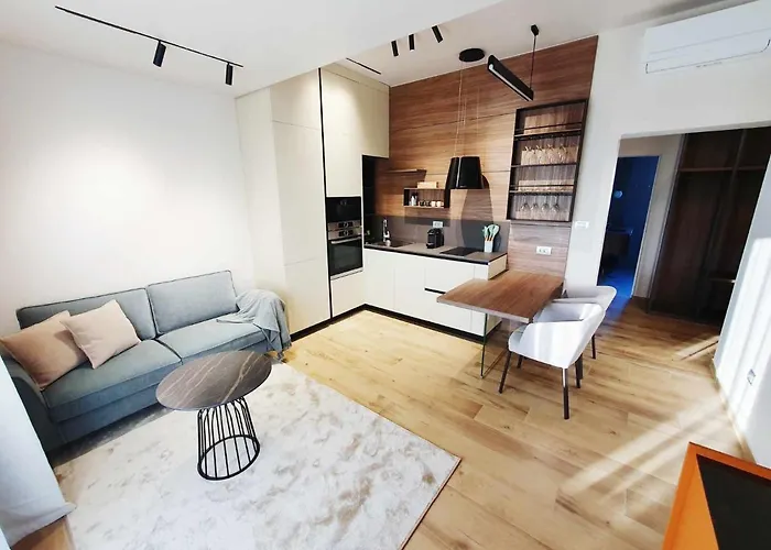 New Ana Design Center Apartment *